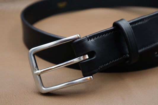 Vegetable-tanned leather belt with 35 mm buckle